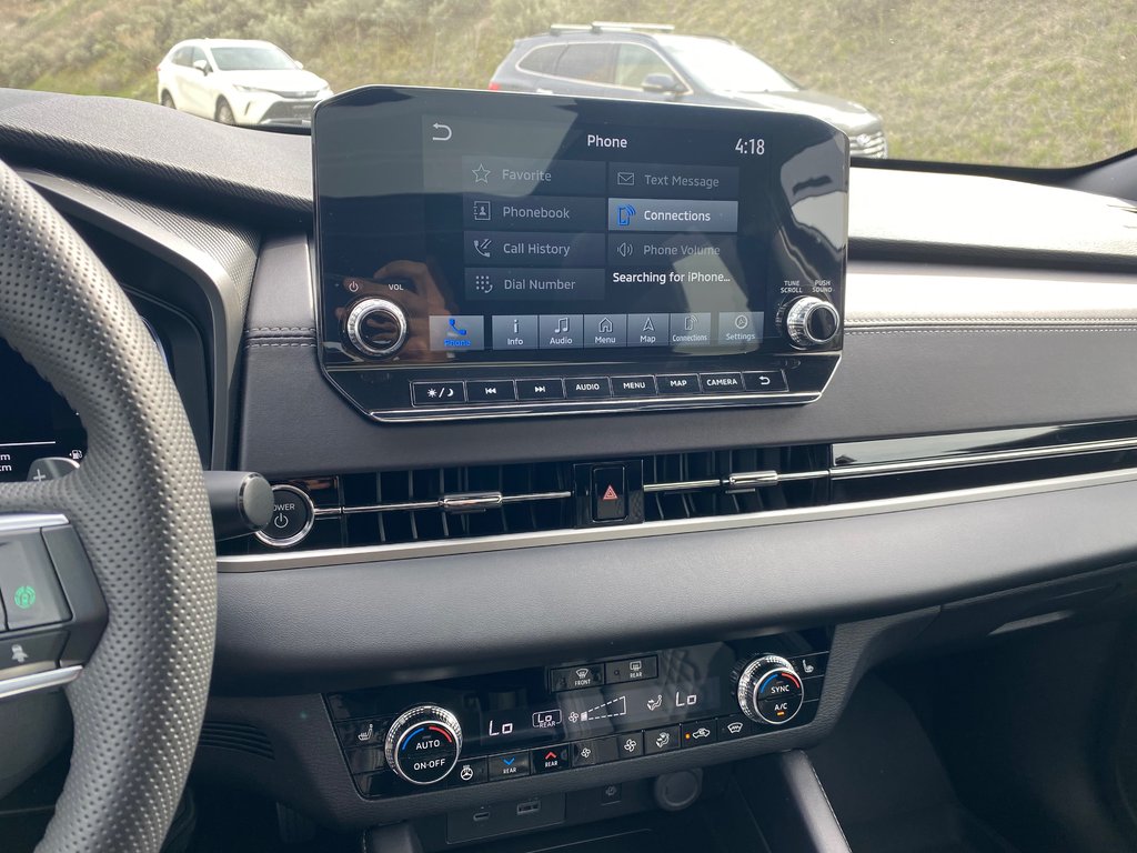 2025 Mitsubishi Outlander Plug-In Hybrid SEL in Kamloops, British Columbia - 13 - w1024h768px