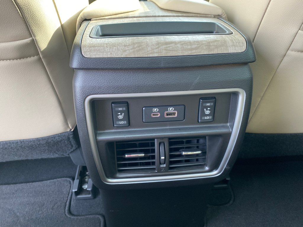 2021 Nissan Murano SL AWD in Kamloops, British Columbia - 13 - w1024h768px