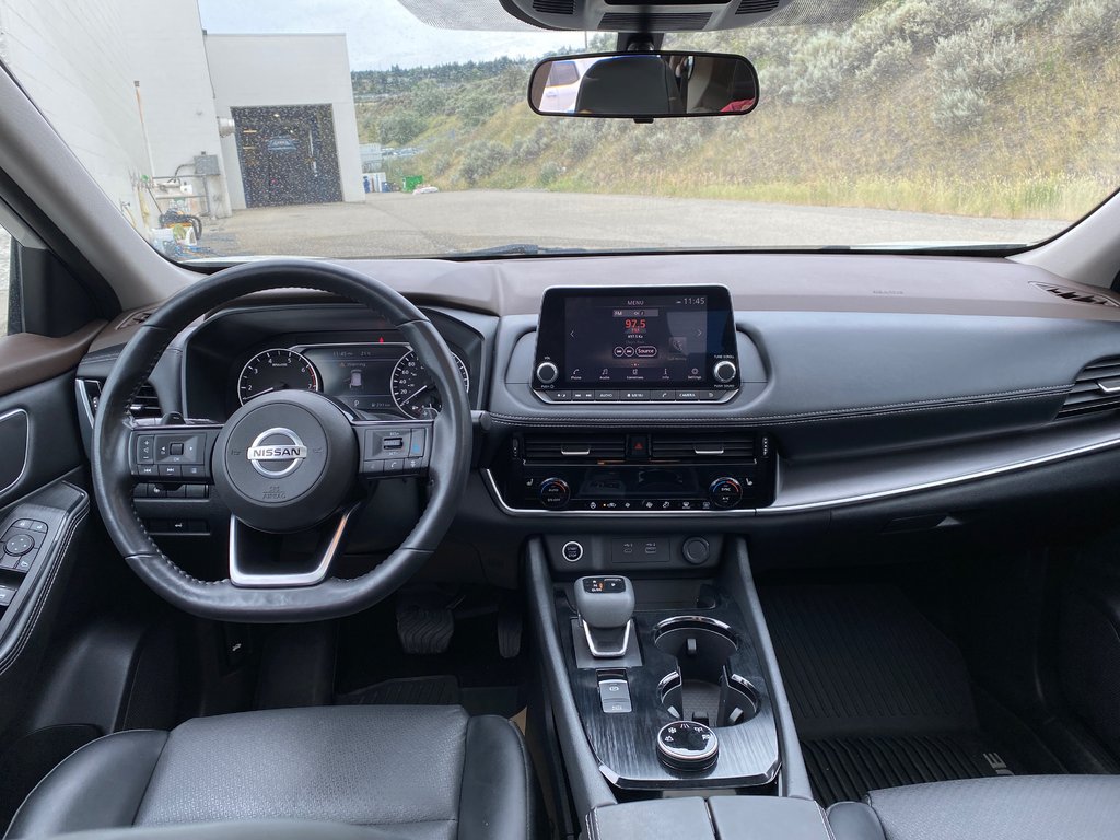 2021 Nissan Rogue SV AWD in Kamloops, British Columbia - 12 - w1024h768px