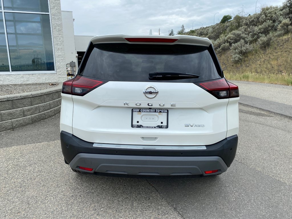 2021 Nissan Rogue SV AWD in Kamloops, British Columbia - 4 - w1024h768px