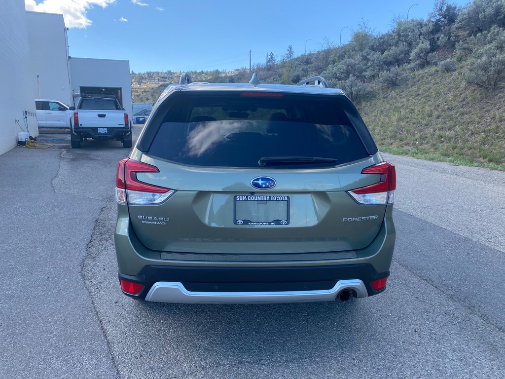 2019 Subaru Forester Touring in Kamloops, British Columbia - 6 - w1024h768px