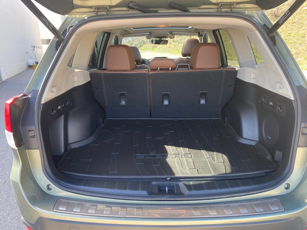 2019 Subaru Forester Touring in Kamloops, British Columbia - 10 - w1024h768px