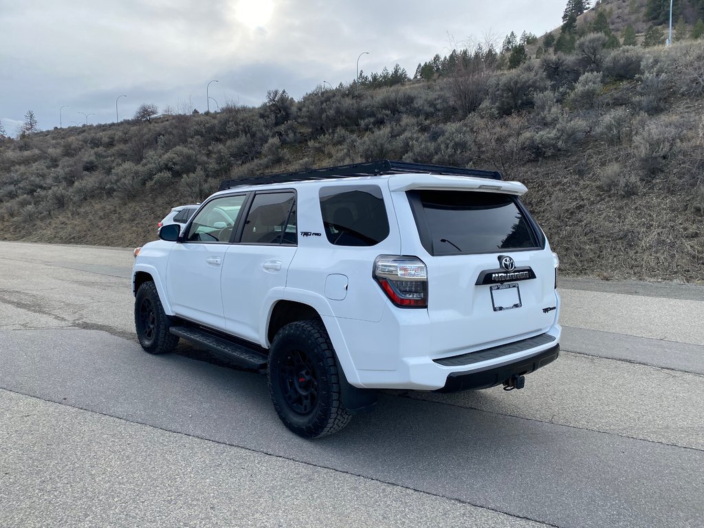 2020 Toyota 4Runner Pro in Kamloops, British Columbia - 5 - w1024h768px