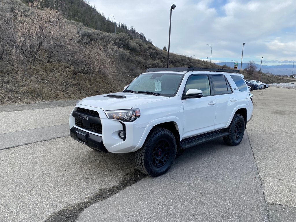 2020 Toyota 4Runner Pro in Kamloops, British Columbia - 6 - w1024h768px