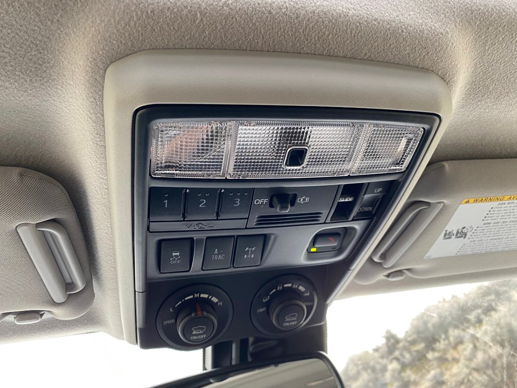 2020 Toyota 4Runner Pro in Kamloops, British Columbia - 16 - w1024h768px