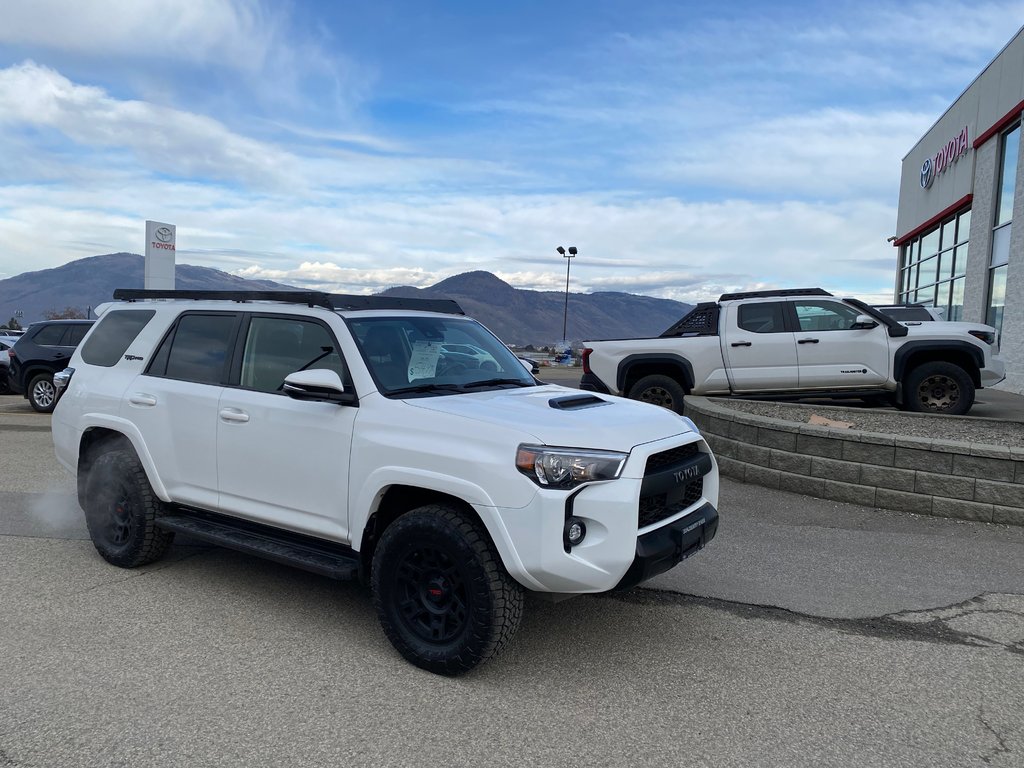 2020 Toyota 4Runner Pro in Kamloops, British Columbia - 1 - w1024h768px
