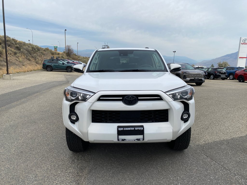 2022 Toyota 4Runner SR5 in Kamloops, British Columbia - 16 - w1024h768px