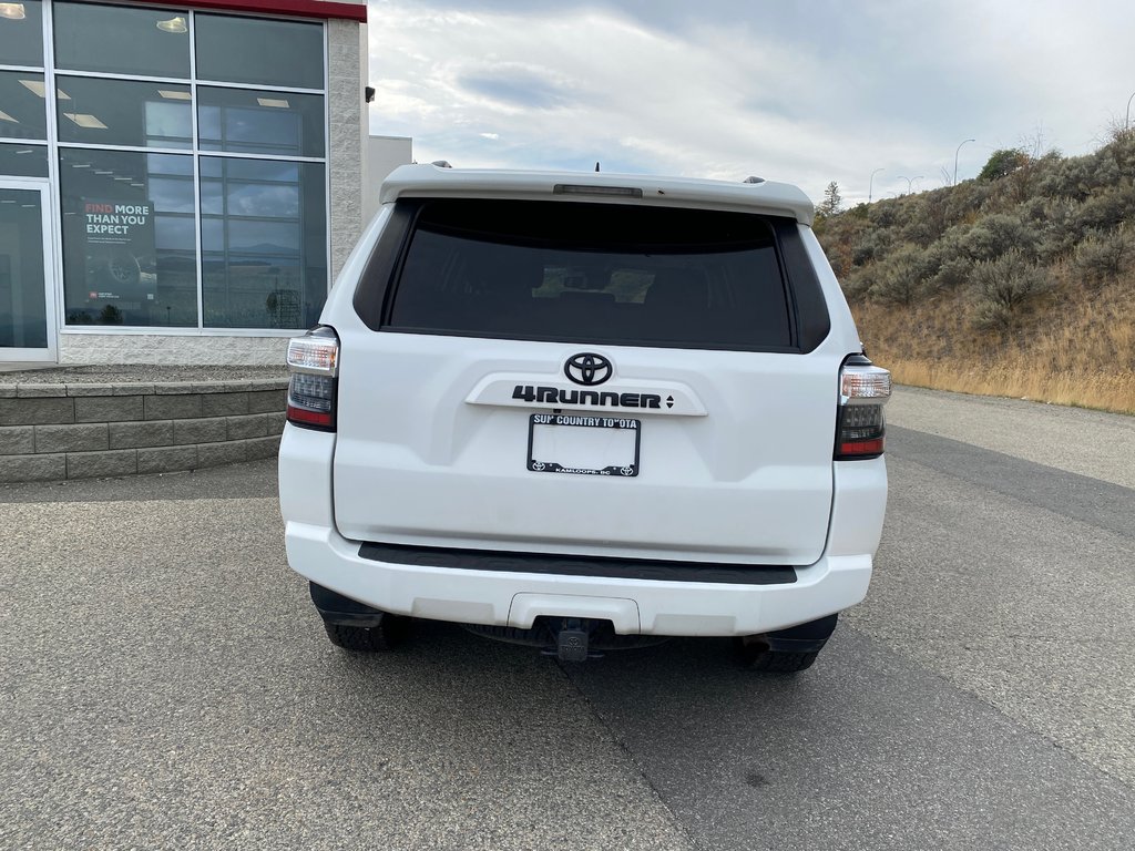 2022 Toyota 4Runner SR5 in Kamloops, British Columbia - 5 - w1024h768px