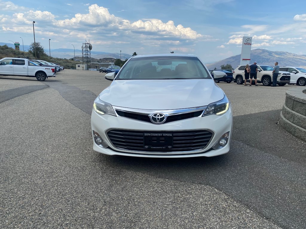 2015 Toyota Avalon in Kamloops, British Columbia - 8 - w1024h768px