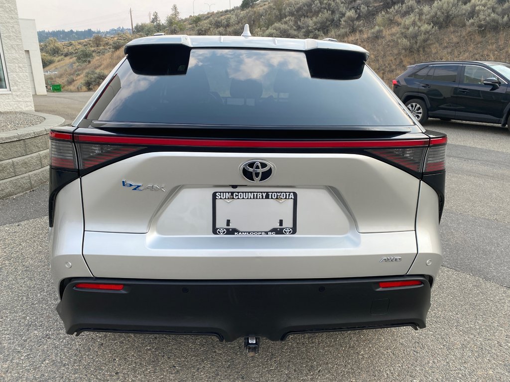 2023 Toyota bZ4X XLE Tech Package in Kamloops, British Columbia - 4 - w1024h768px
