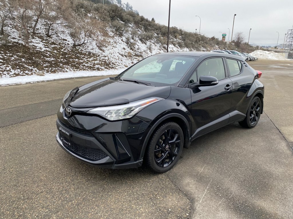 2021 Toyota C-HR XLE in Kamloops, British Columbia - 7 - w1024h768px