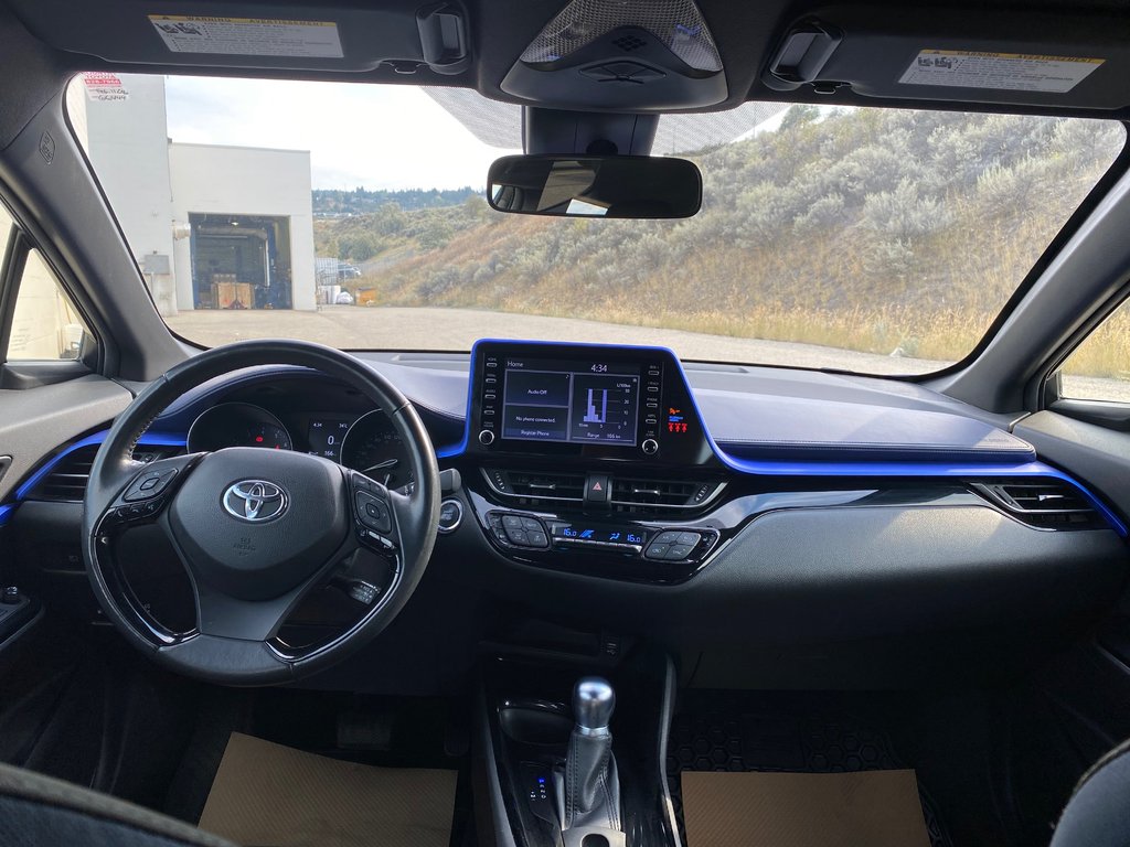 2022 Toyota C-HR in Kamloops, British Columbia - 11 - w1024h768px