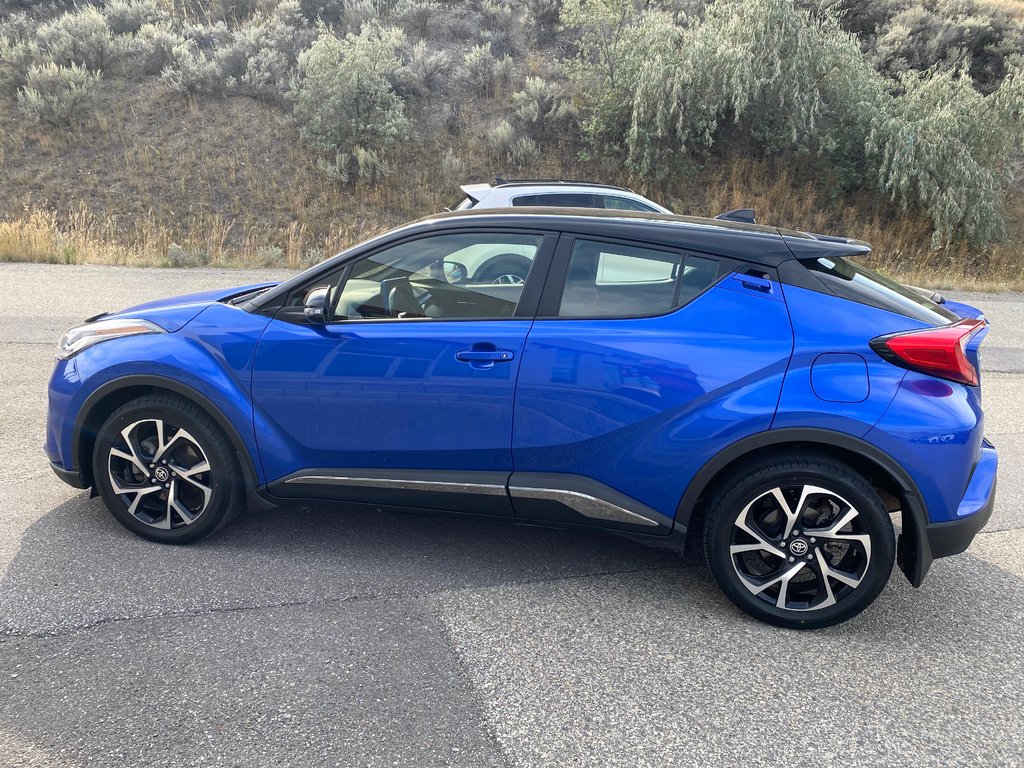 2022 Toyota C-HR in Kamloops, British Columbia - 5 - w1024h768px