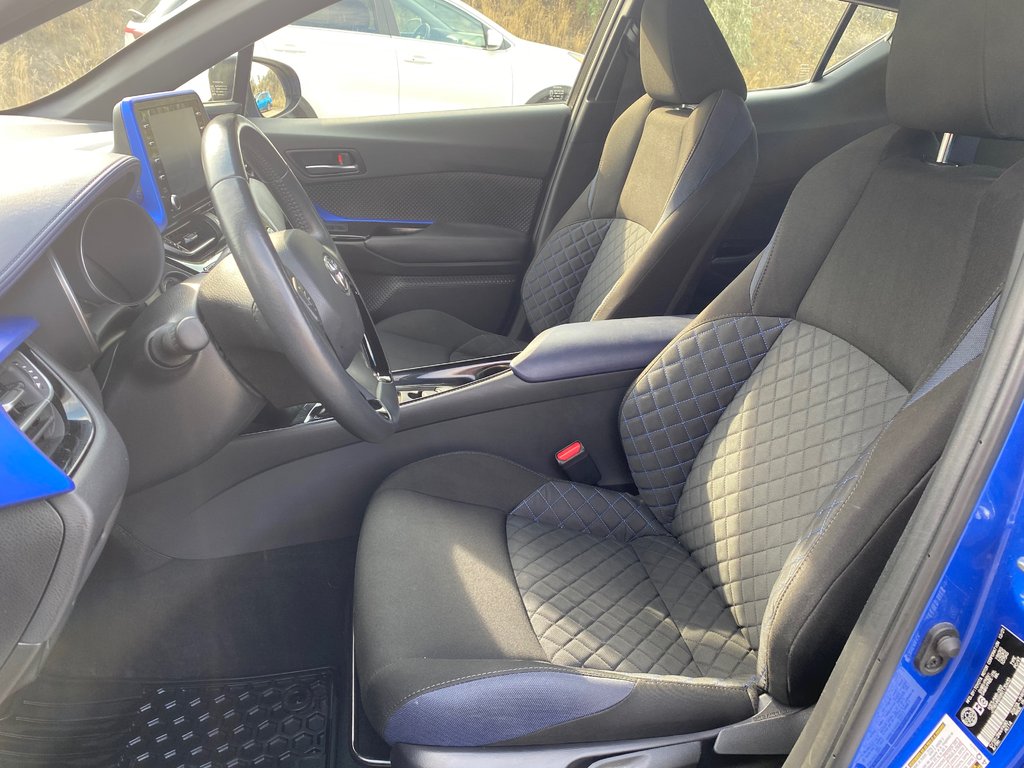 2022 Toyota C-HR in Kamloops, British Columbia - 12 - w1024h768px