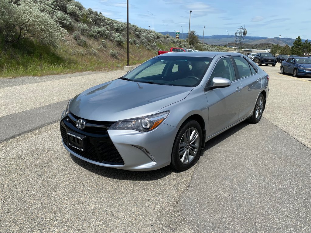 2015 Toyota Camry Se in Kamloops, British Columbia - 7 - w1024h768px