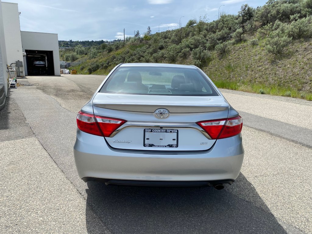 2015 Toyota Camry Se in Kamloops, British Columbia - 4 - w1024h768px