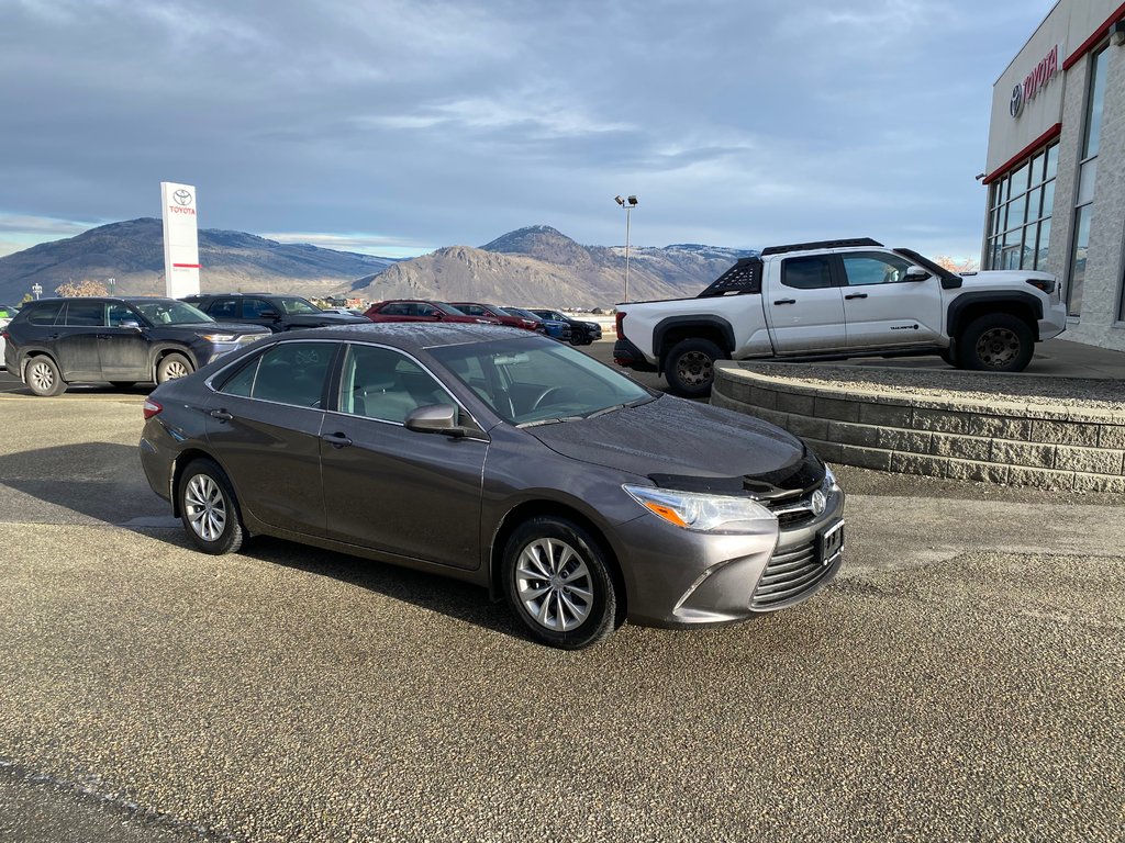 2017 Toyota Camry LE in Kamloops, British Columbia - 1 - w1024h768px