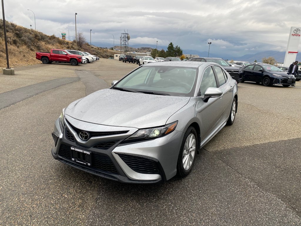 2024 Toyota Camry SE in Kamloops, British Columbia - 5 - w1024h768px
