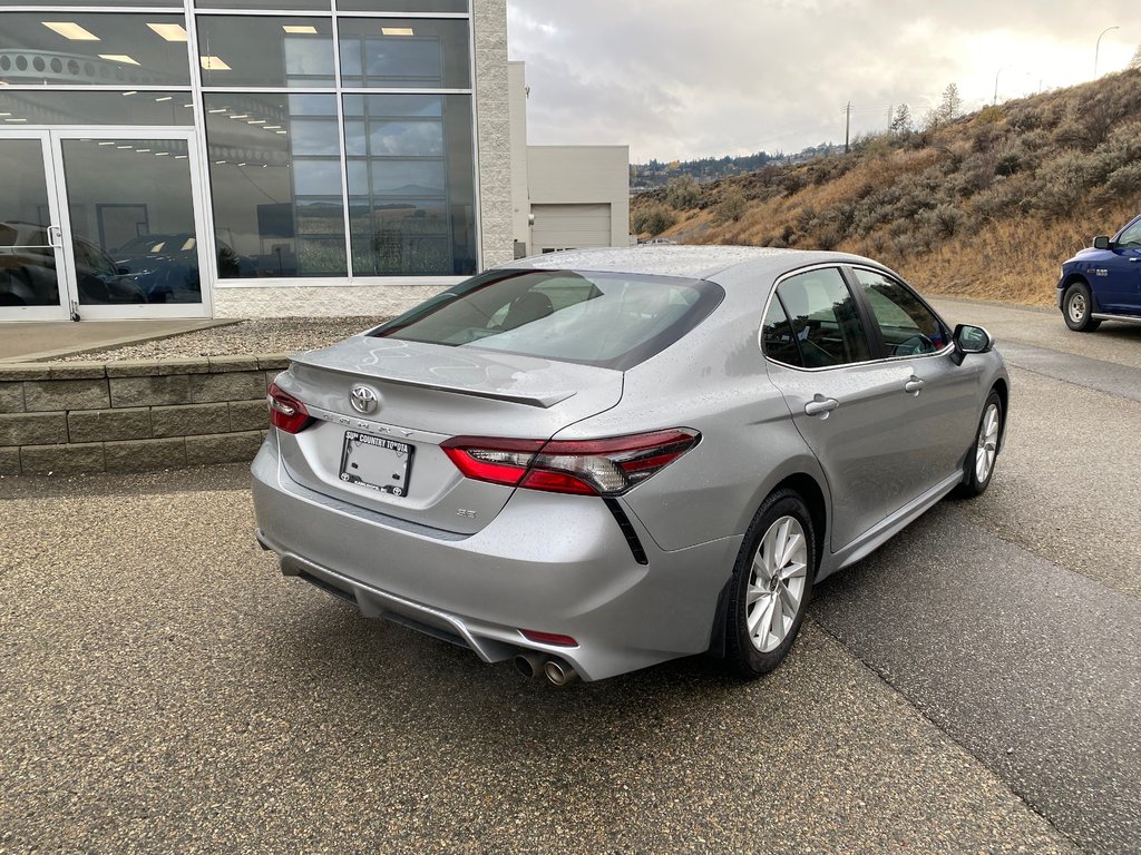 2024 Toyota Camry SE in Kamloops, British Columbia - 2 - w1024h768px