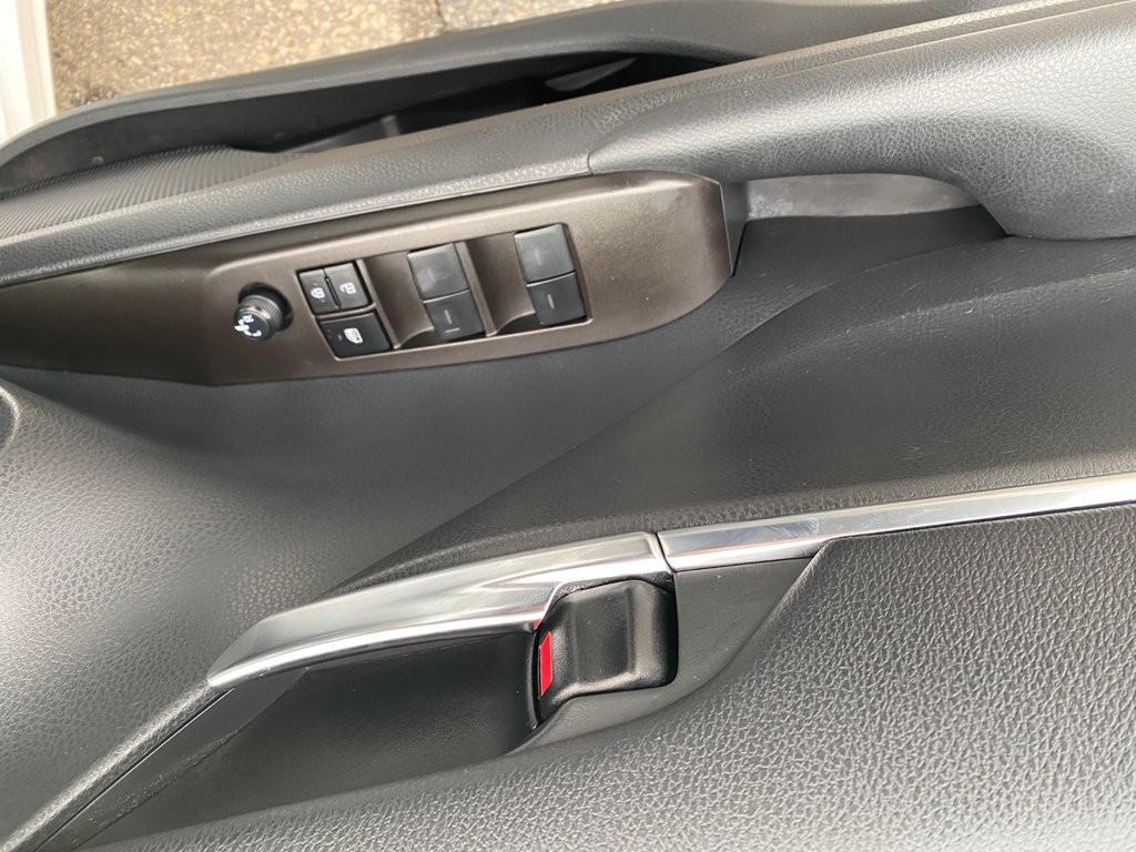 2024 Toyota Camry SE in Kamloops, British Columbia - 4 - w1024h768px