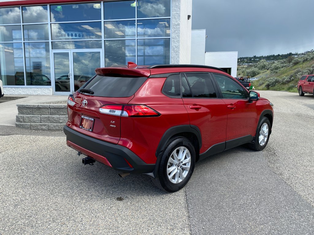 2023 Toyota Corolla Cross LE Premium in Kamloops, British Columbia - 3 - w1024h768px