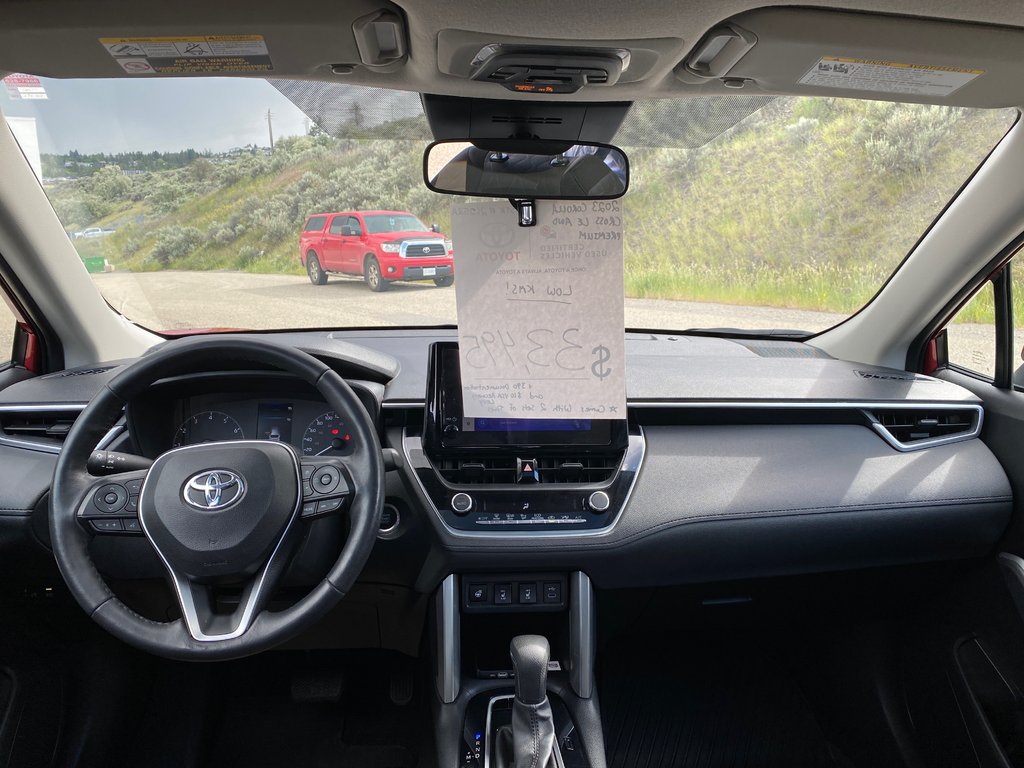 2023 Toyota Corolla Cross LE Premium in Kamloops, British Columbia - 13 - w1024h768px