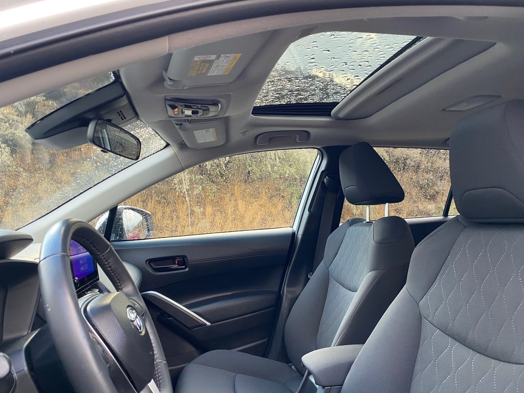 2024 Toyota Corolla Cross LE Premium in Kamloops, British Columbia - 18 - w1024h768px