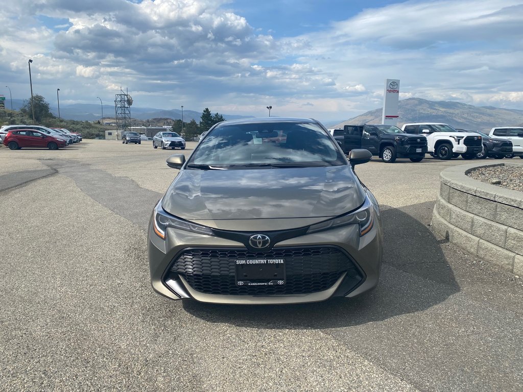 2019 Toyota Corolla Hatchback SE in Kamloops, British Columbia - 8 - w1024h768px