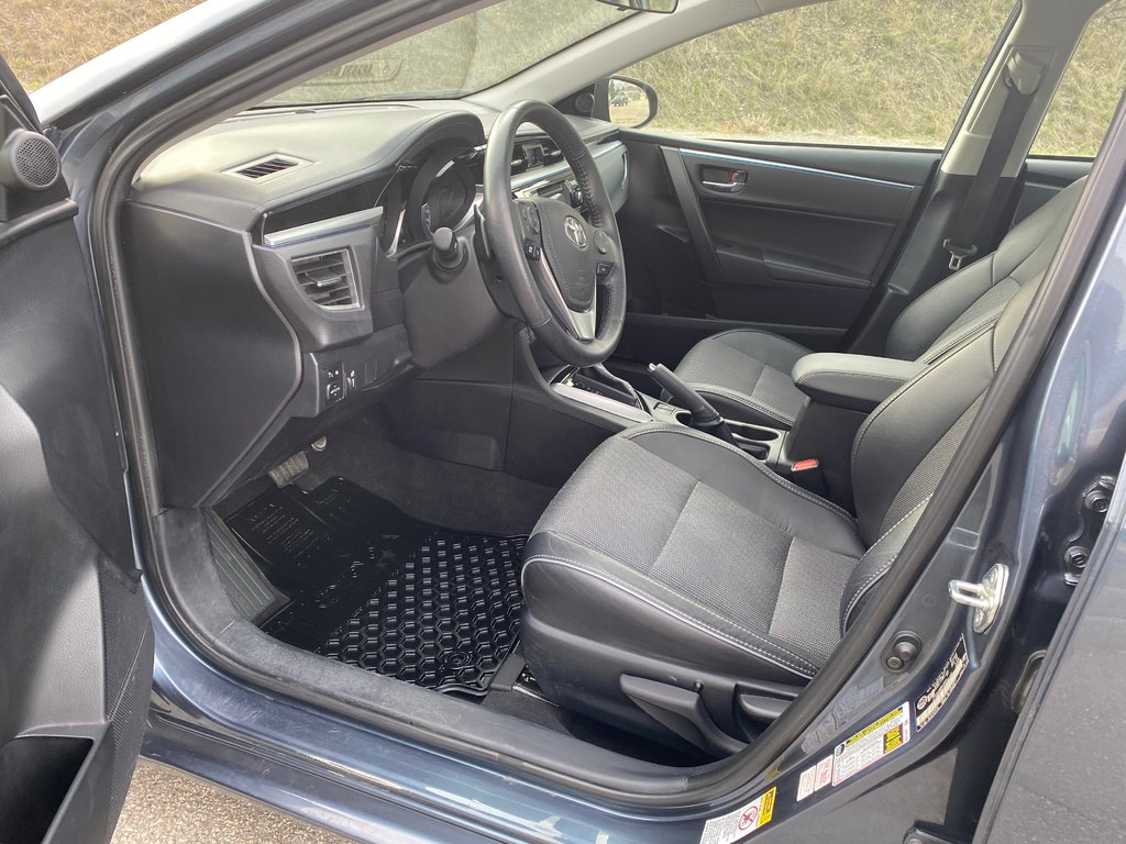 2015 Toyota Corolla S in Kamloops, British Columbia - 13 - w1024h768px