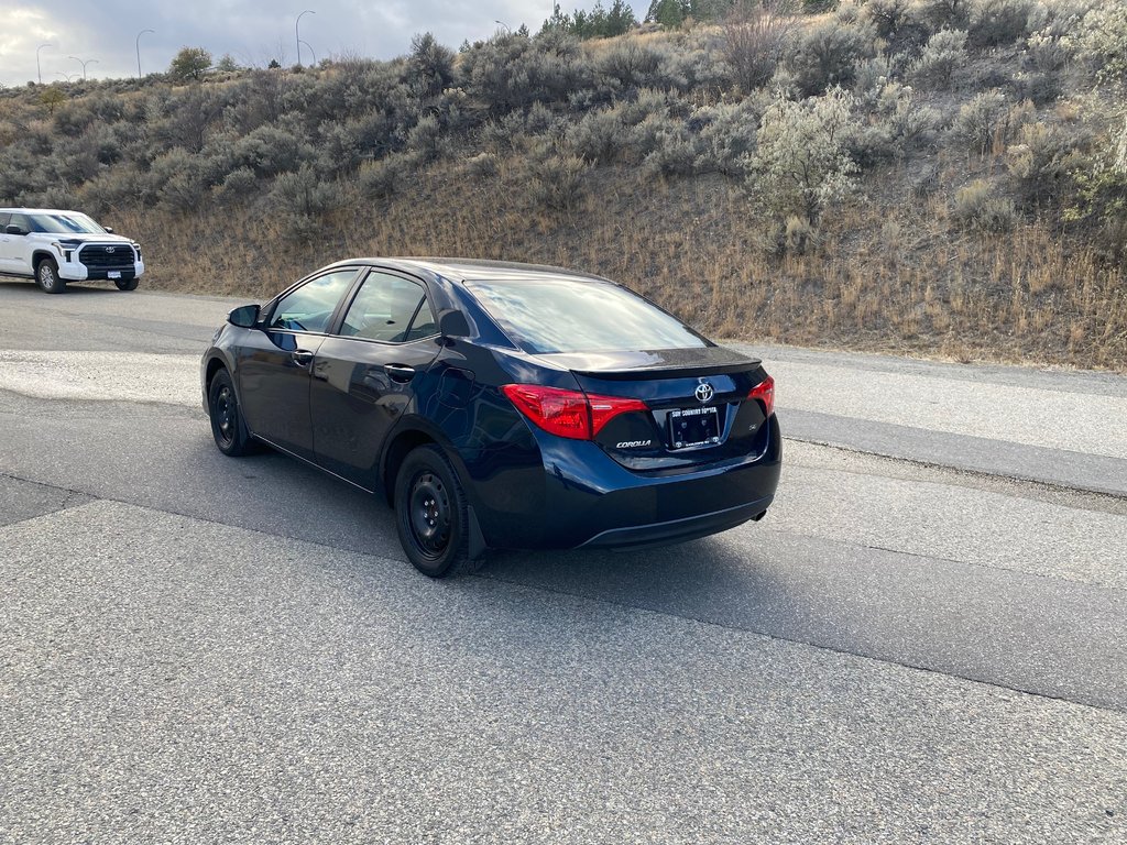 2019 Toyota Corolla Se Upgrade in Kamloops, British Columbia - 5 - w1024h768px