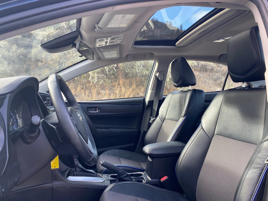 2019 Toyota Corolla Se Upgrade in Kamloops, British Columbia - 17 - w1024h768px