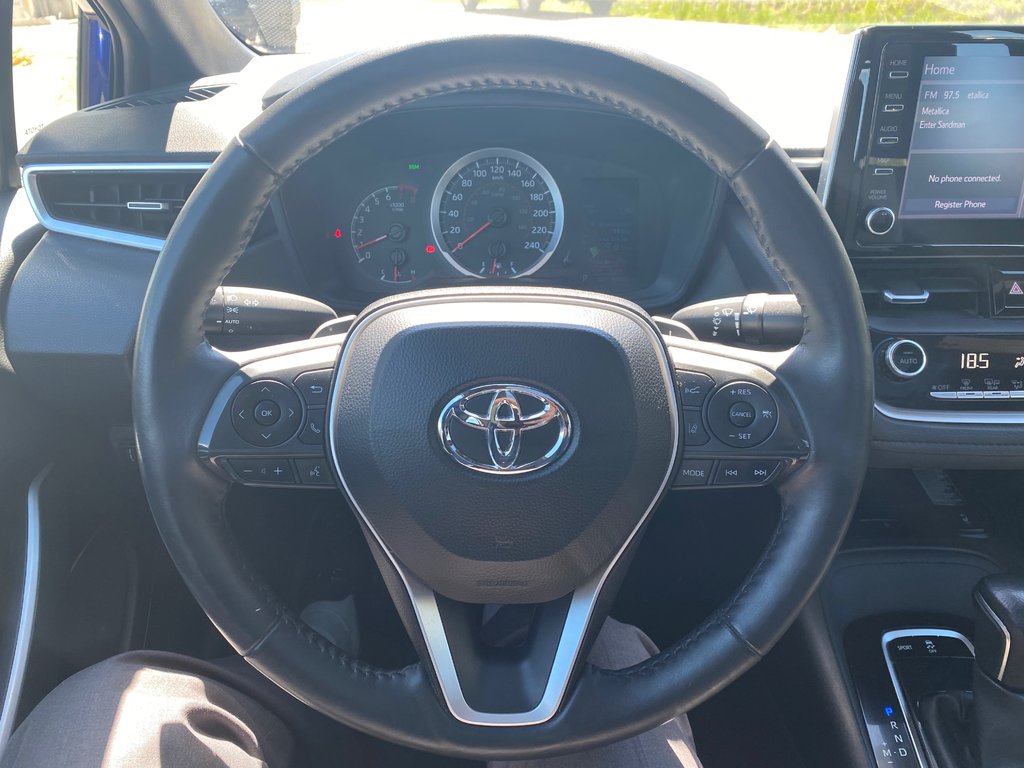 2020 Toyota Corolla SE Upgrade in Kamloops, British Columbia - 15 - w1024h768px