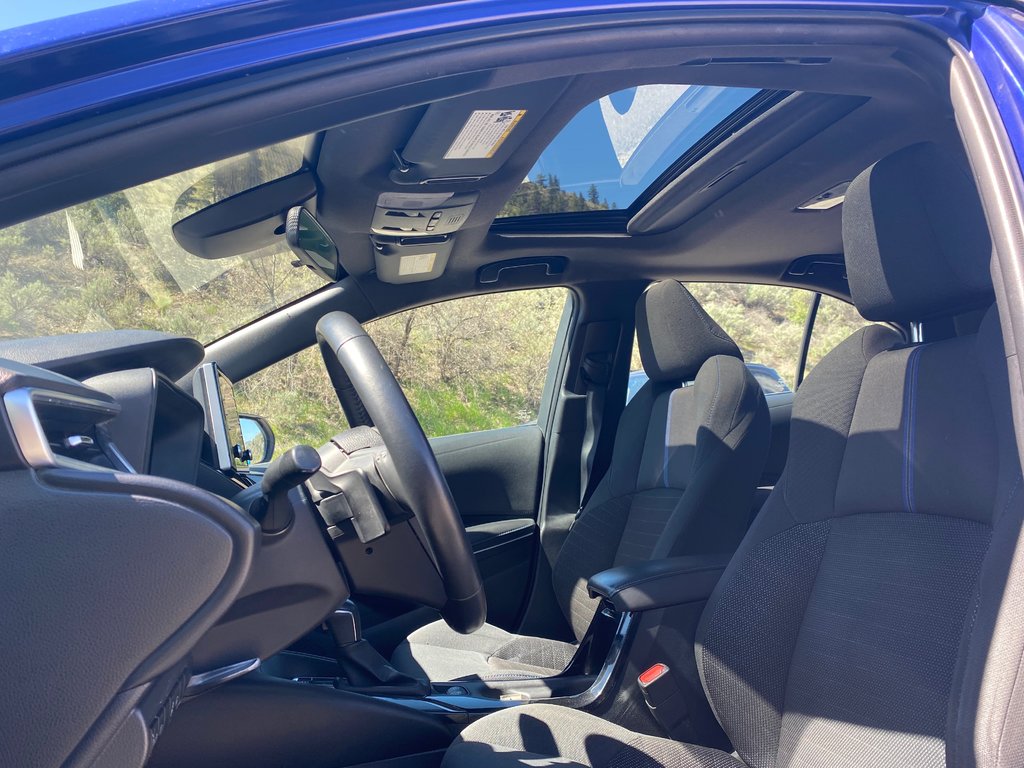 2020 Toyota Corolla SE Upgrade in Kamloops, British Columbia - 13 - w1024h768px
