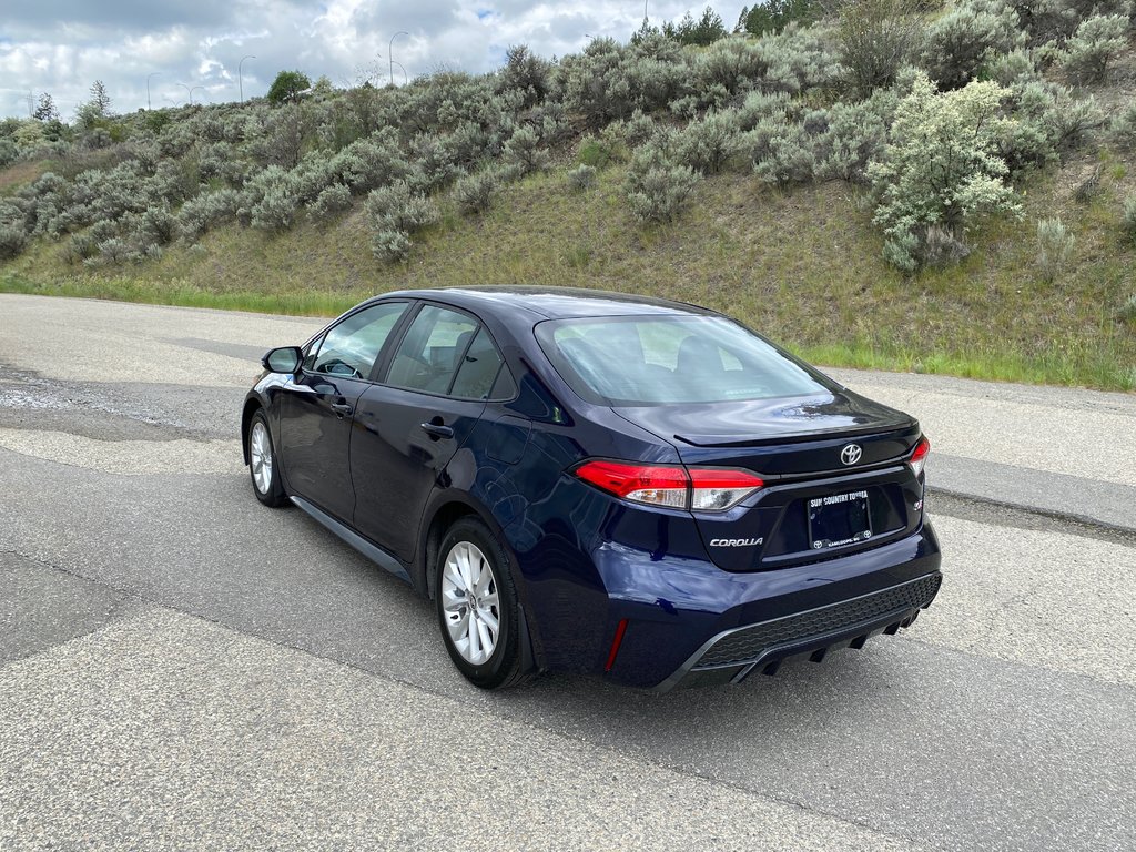 2020 Toyota Corolla Se in Kamloops, British Columbia - 5 - w1024h768px