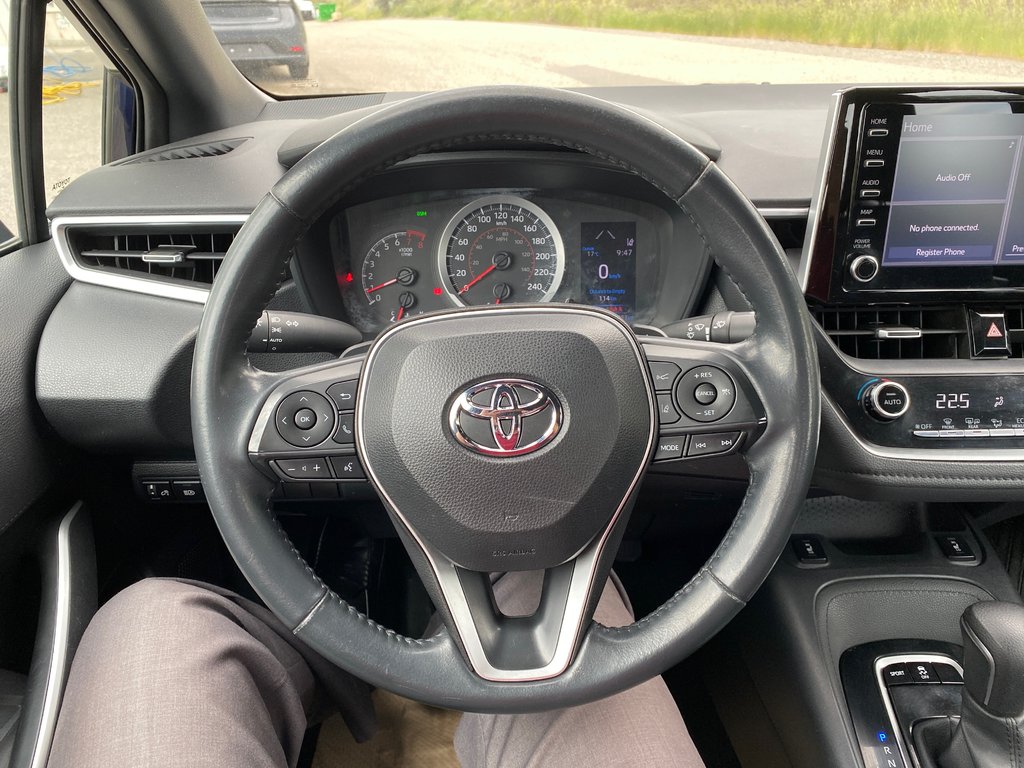 2020 Toyota Corolla Se in Kamloops, British Columbia - 15 - w1024h768px