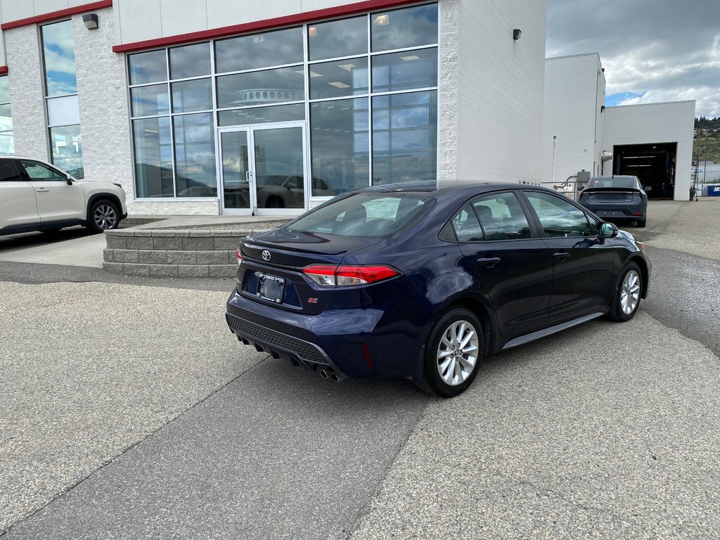 2020 Toyota Corolla Se in Kamloops, British Columbia - 3 - w1024h768px