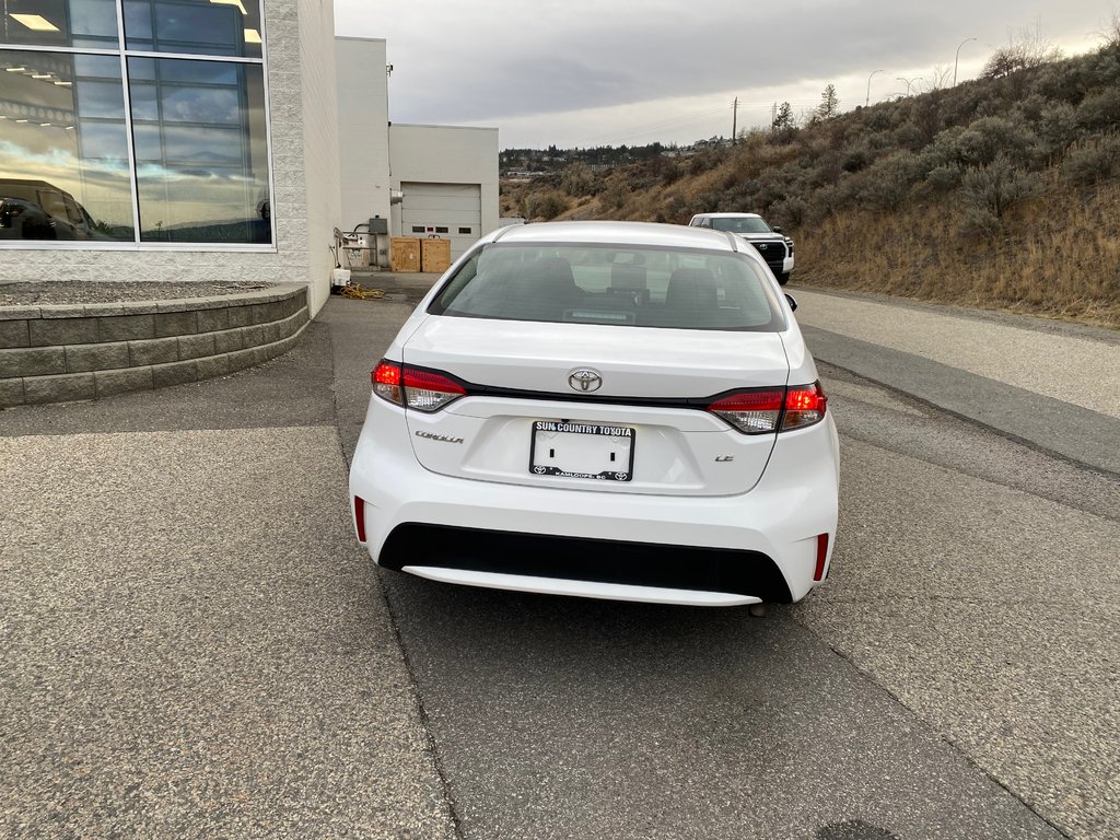 2022 Toyota Corolla LE in Kamloops, British Columbia - 4 - w1024h768px