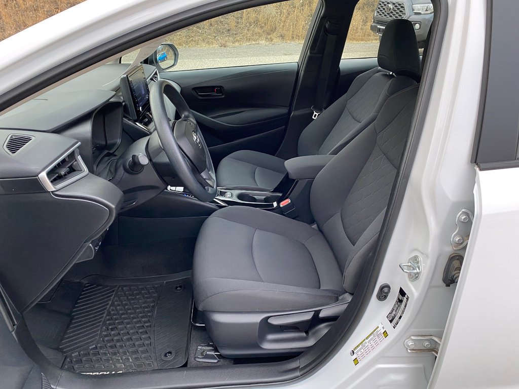 2022 Toyota Corolla LE in Kamloops, British Columbia - 13 - w1024h768px