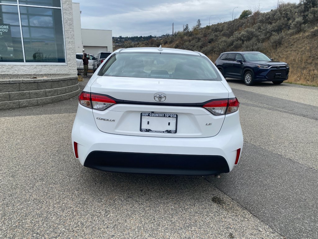2024 Toyota Corolla LE in Kamloops, British Columbia - 5 - w1024h768px