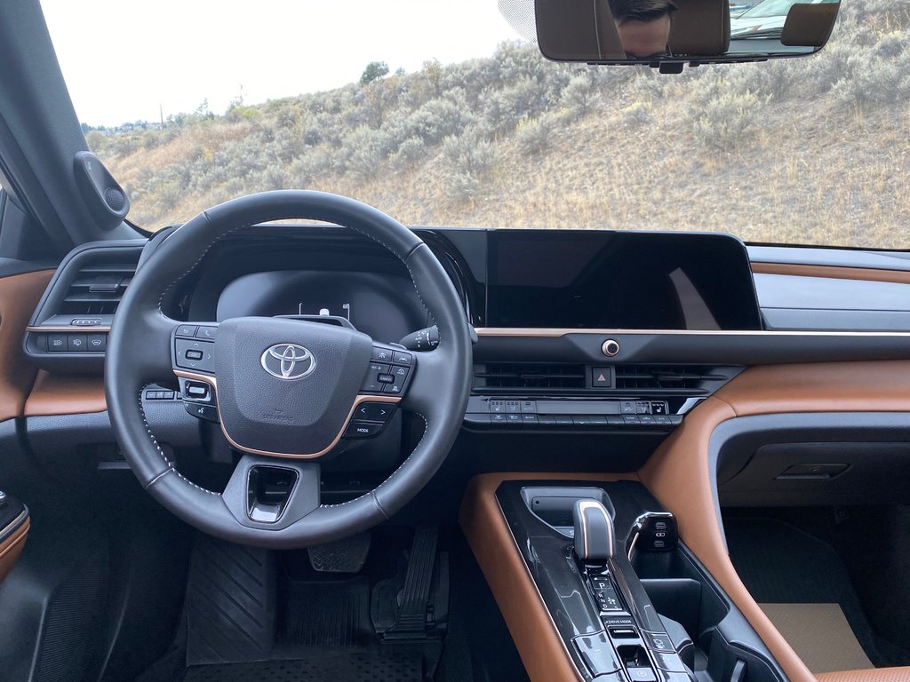 2025 Toyota Crown Signia Limited in Kamloops, British Columbia - 9 - w1024h768px