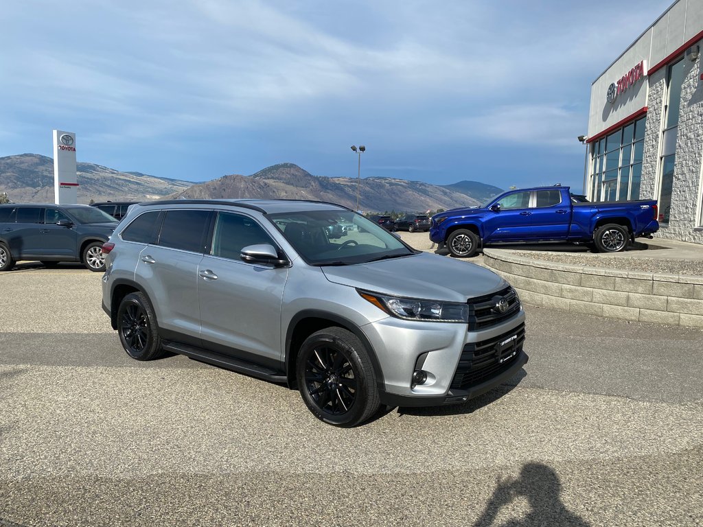 2019 Toyota Highlander SE in Kamloops, British Columbia - 18 - w1024h768px