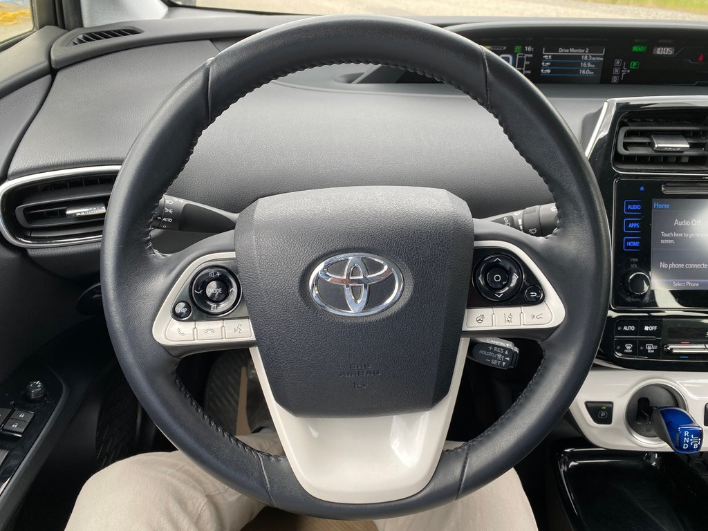 2018 Toyota Prius Prime in Kamloops, British Columbia - 15 - w1024h768px