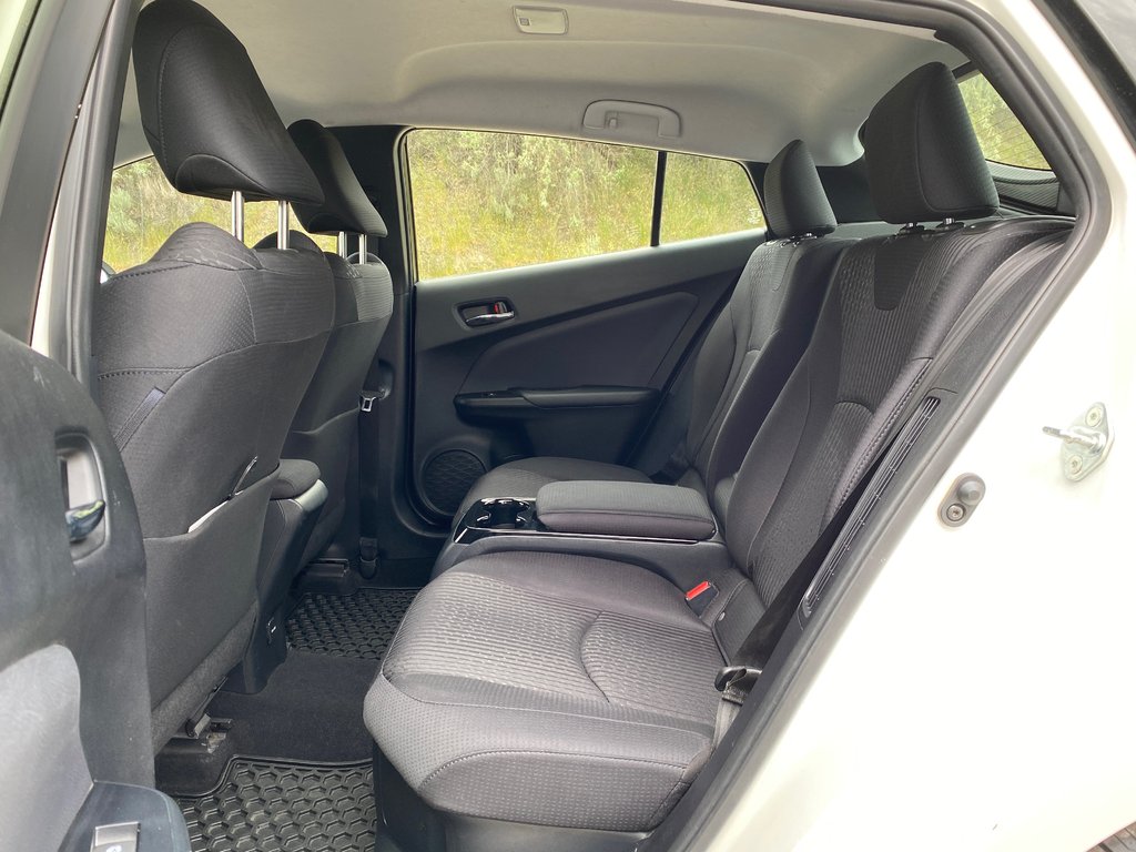 2018 Toyota Prius Prime in Kamloops, British Columbia - 10 - w1024h768px