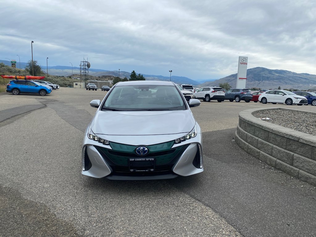 2019 Toyota PRIUS PRIME Upgrade in Kamloops, British Columbia - 3 - w1024h768px