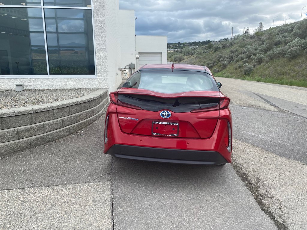 2020 Toyota PRIUS PRIME Technology in Kamloops, British Columbia - 4 - w1024h768px