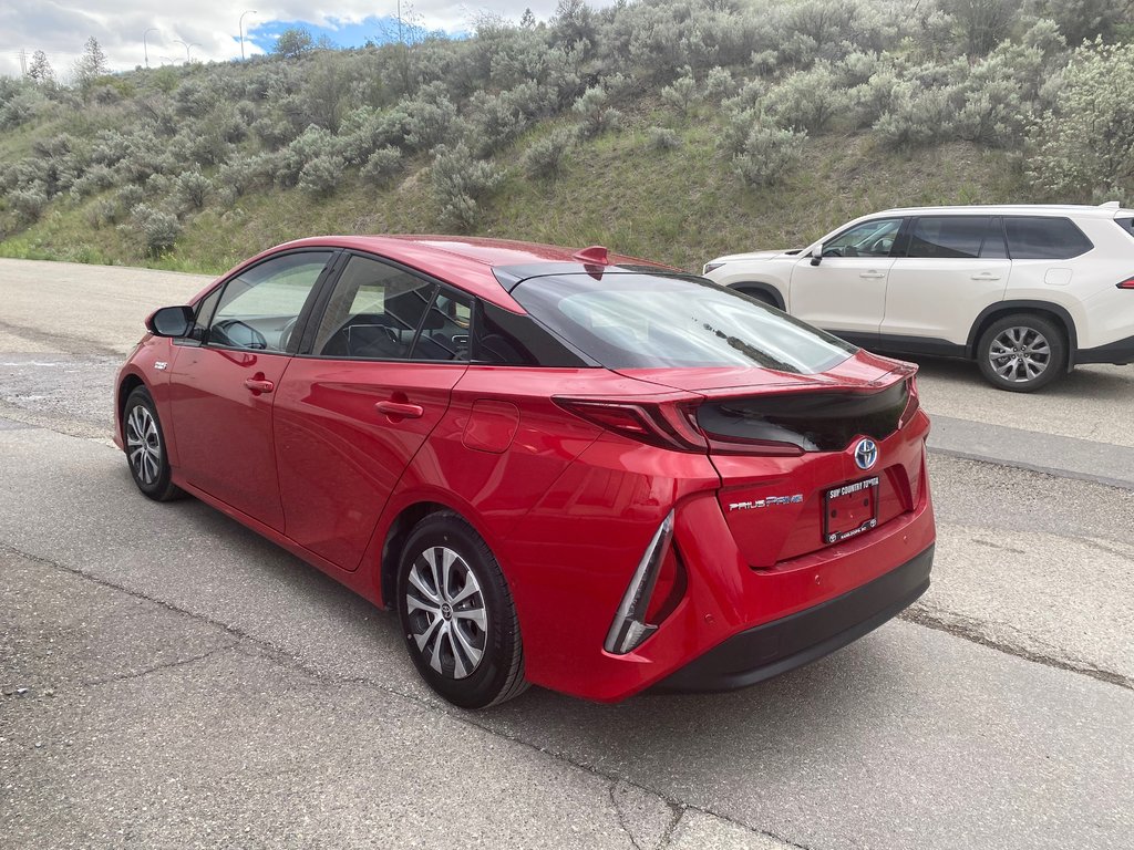 2020 Toyota PRIUS PRIME Technology in Kamloops, British Columbia - 5 - w1024h768px