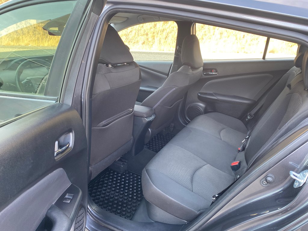2019 Toyota Prius in Kamloops, British Columbia - 9 - w1024h768px