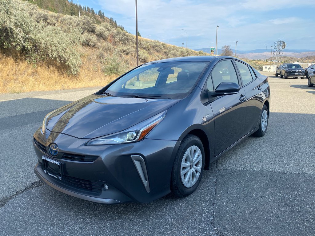2019 Toyota Prius in Kamloops, British Columbia - 13 - w1024h768px