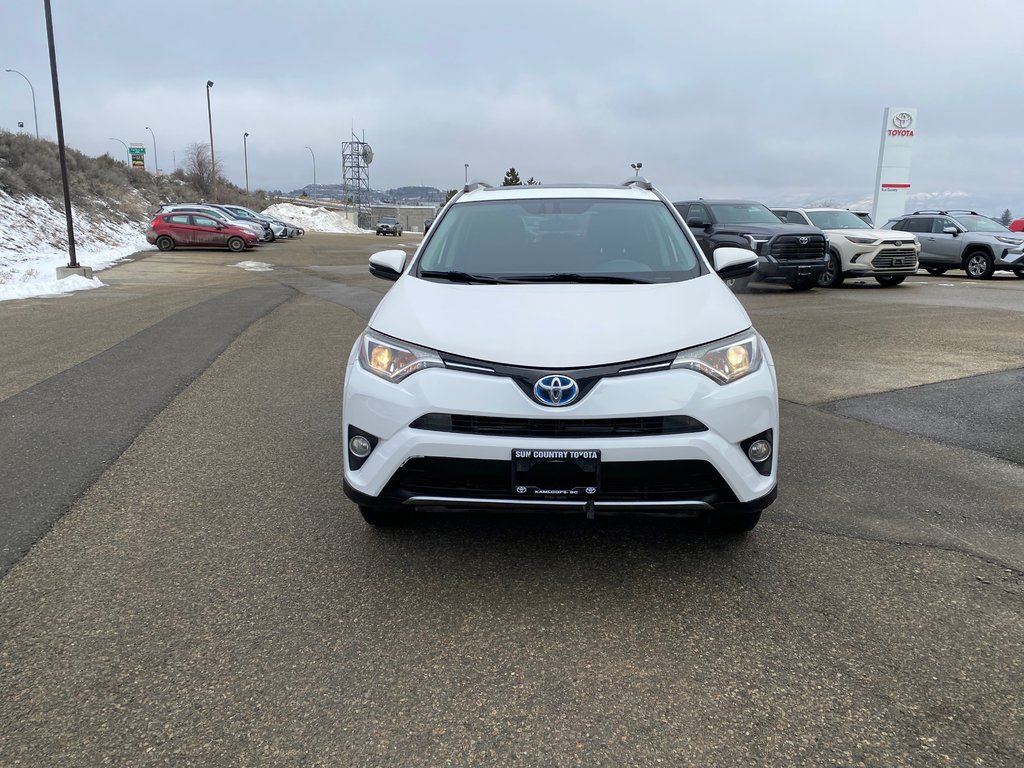 2016 Toyota RAV4 Hybrid XLE in Kamloops, British Columbia - 8 - w1024h768px