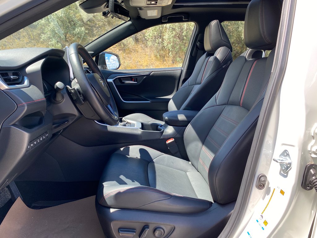 2022 Toyota RAV4 Prime XSE Technology Package in Kamloops, British Columbia - 10 - w1024h768px